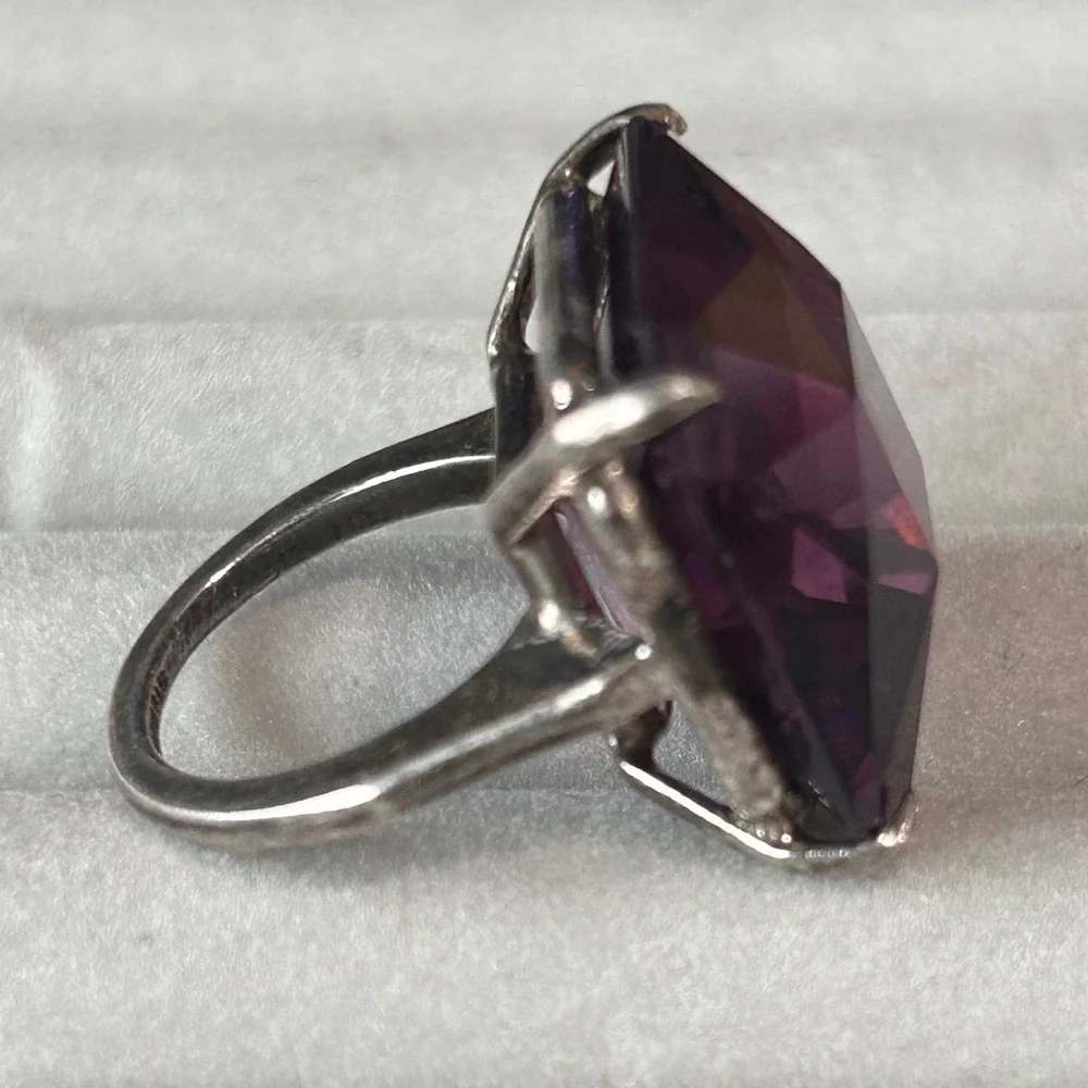 Vintage Sterling Silver Large Purple Lucite Cocktail Statement Ring Sz 5.25